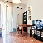 Caponapoli Apartmán *